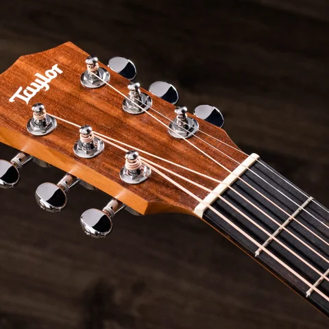 シリーズ別のアコースティックギターTaylor Guitars